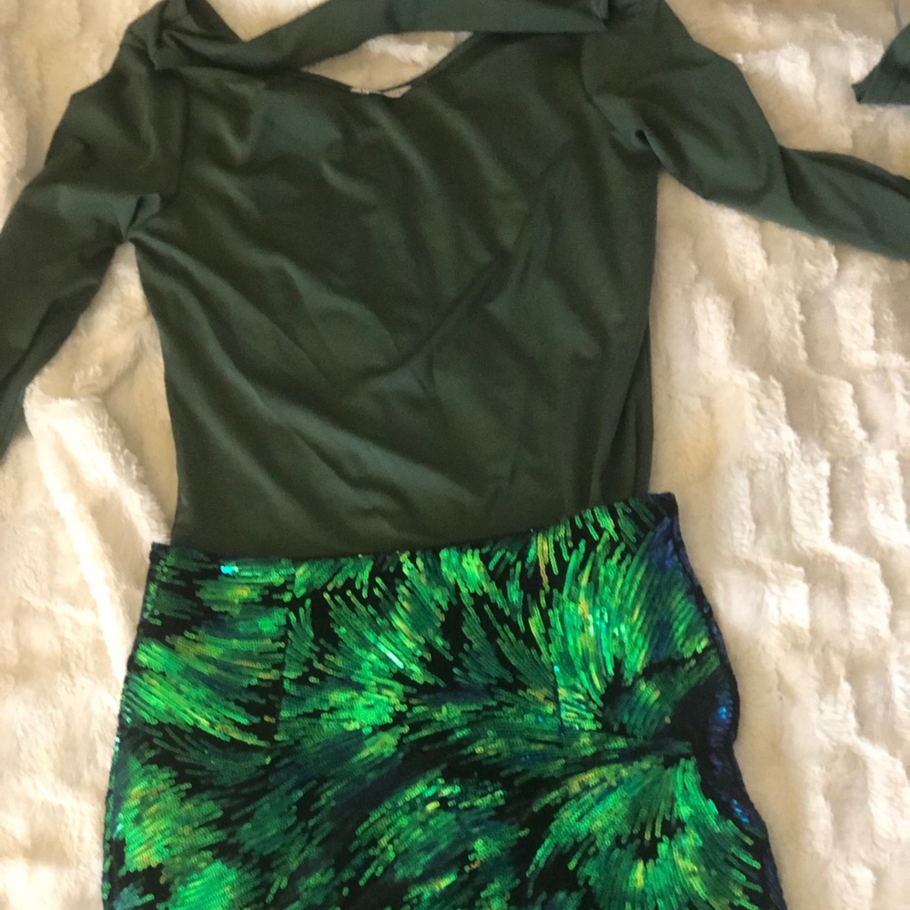 Shirt - Picture 2 of 2